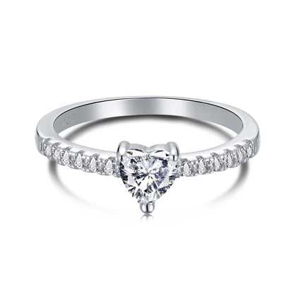 [AuraEcho]0.5 Carat CaratEternity Charming Heart Shape Lover Ring