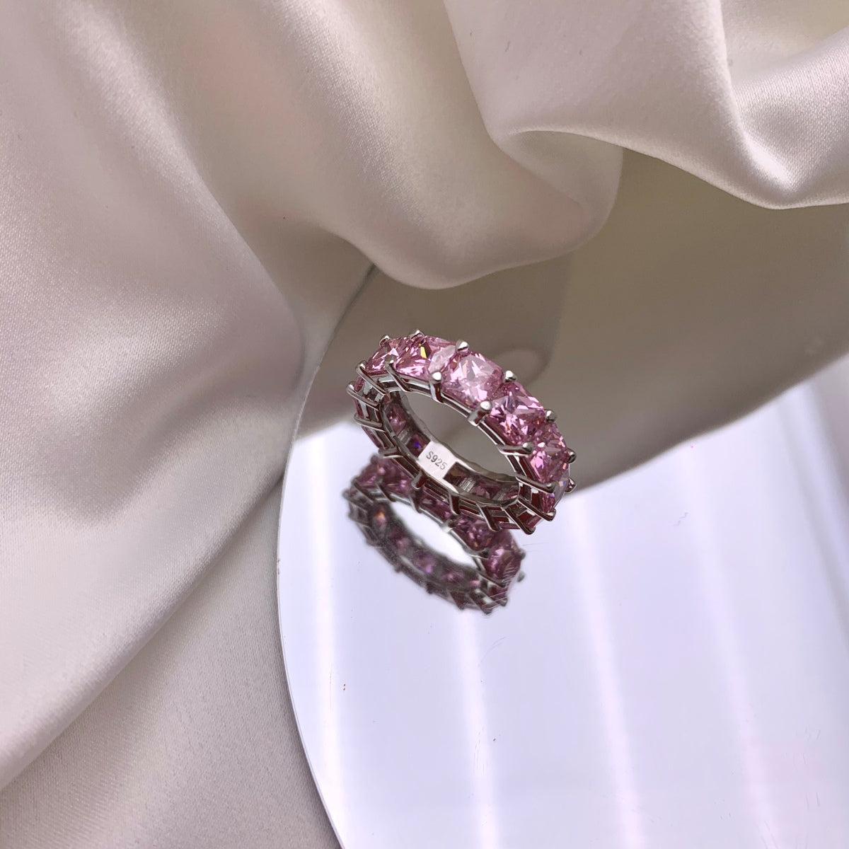 [AuraEcho]Elegant Princess Cut Tennis Ring