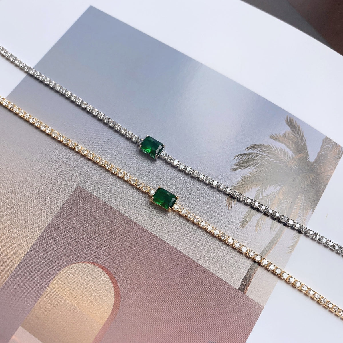 [AuraEcho]1.0 Carat Unique Emerald Cut Banquet Bracelet
