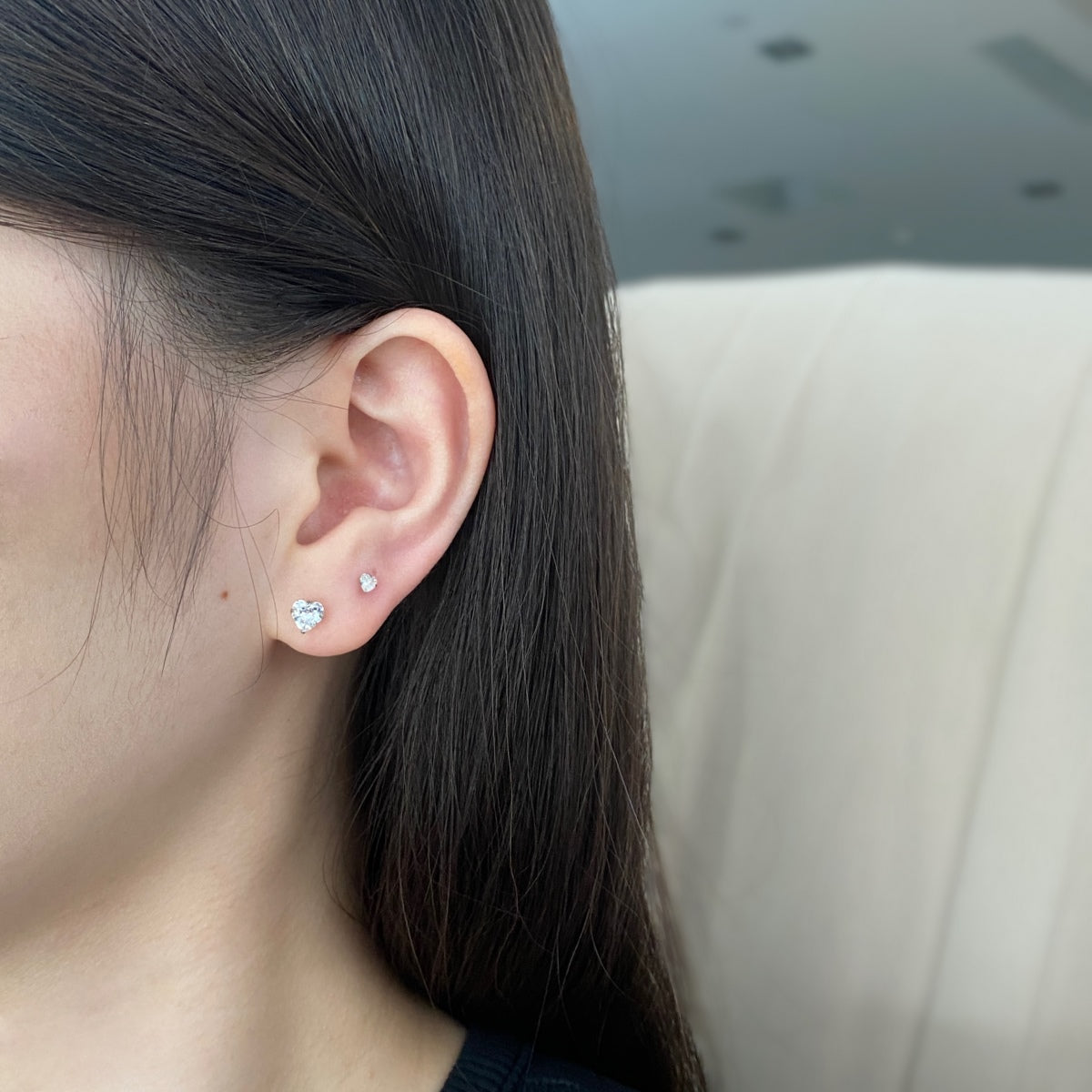 [AuraEcho]Sparkling Heart Shaped Simple Earrings