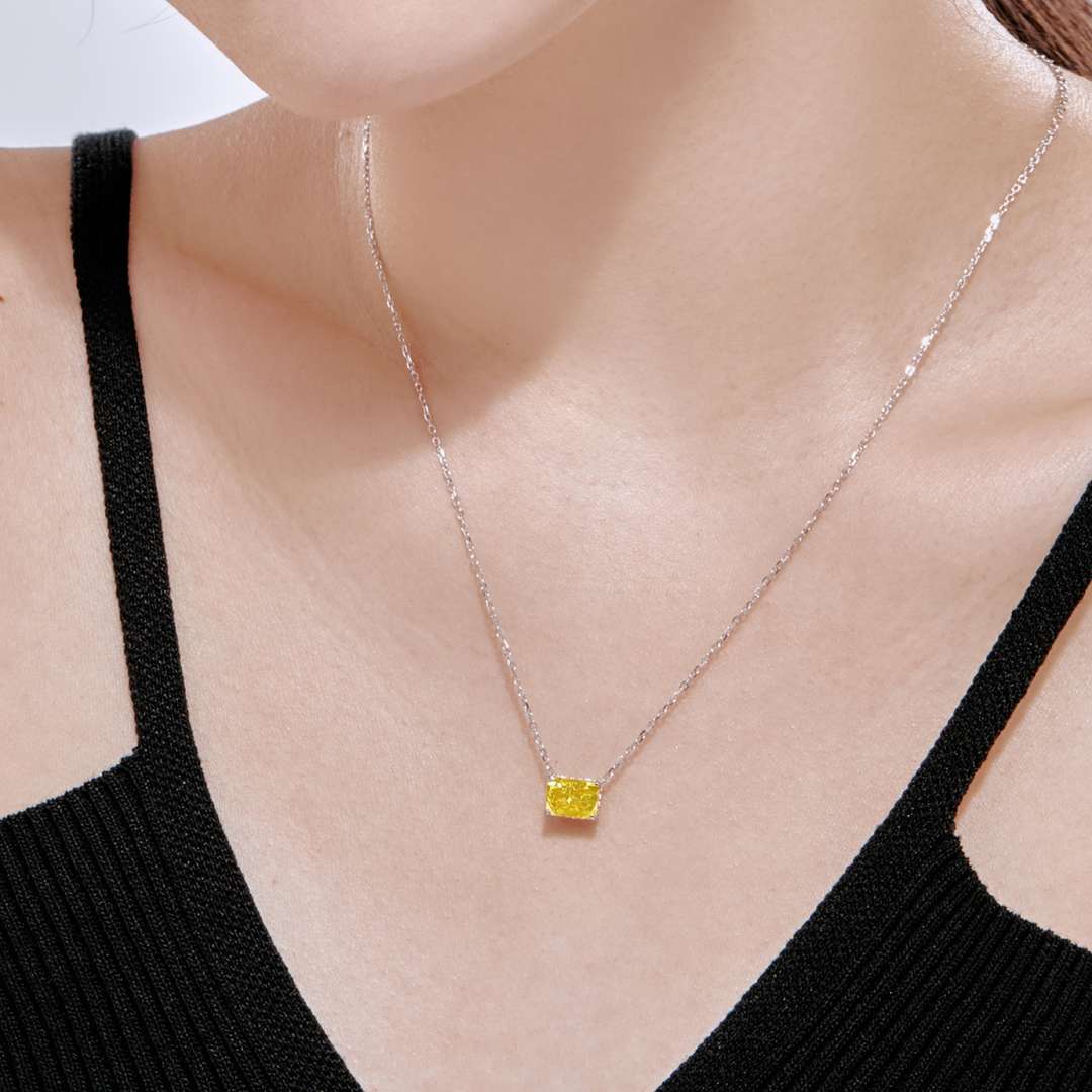 [AuraEcho]Luxurious Square Shape Colorful Necalack