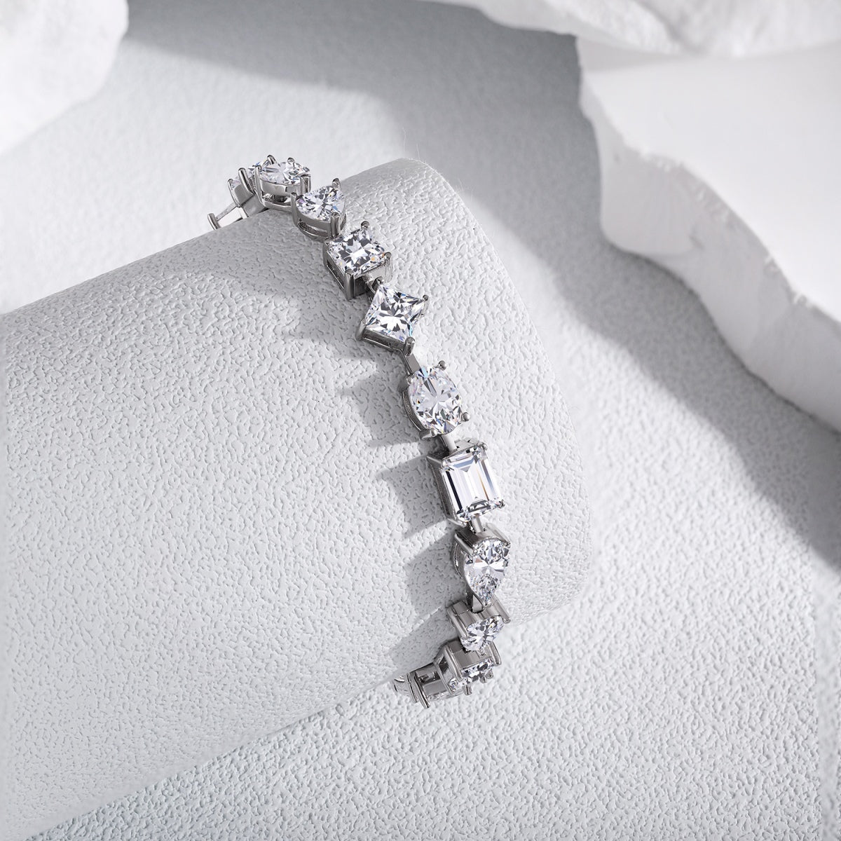 [AuraEcho]Unique Exquisite Multi Cut Daily Bracelet