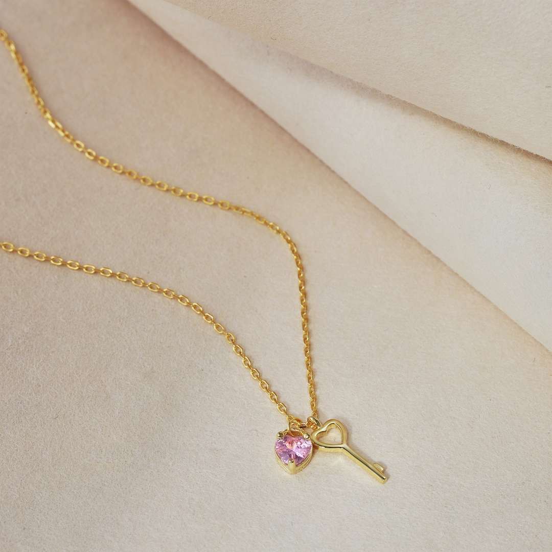 [AuraEcho]Unique Heart Shape Key Pendent Necklace