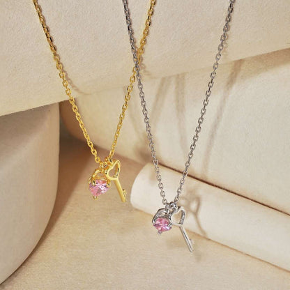 [AuraEcho]Unique Heart Shape Key Pendent Necklace