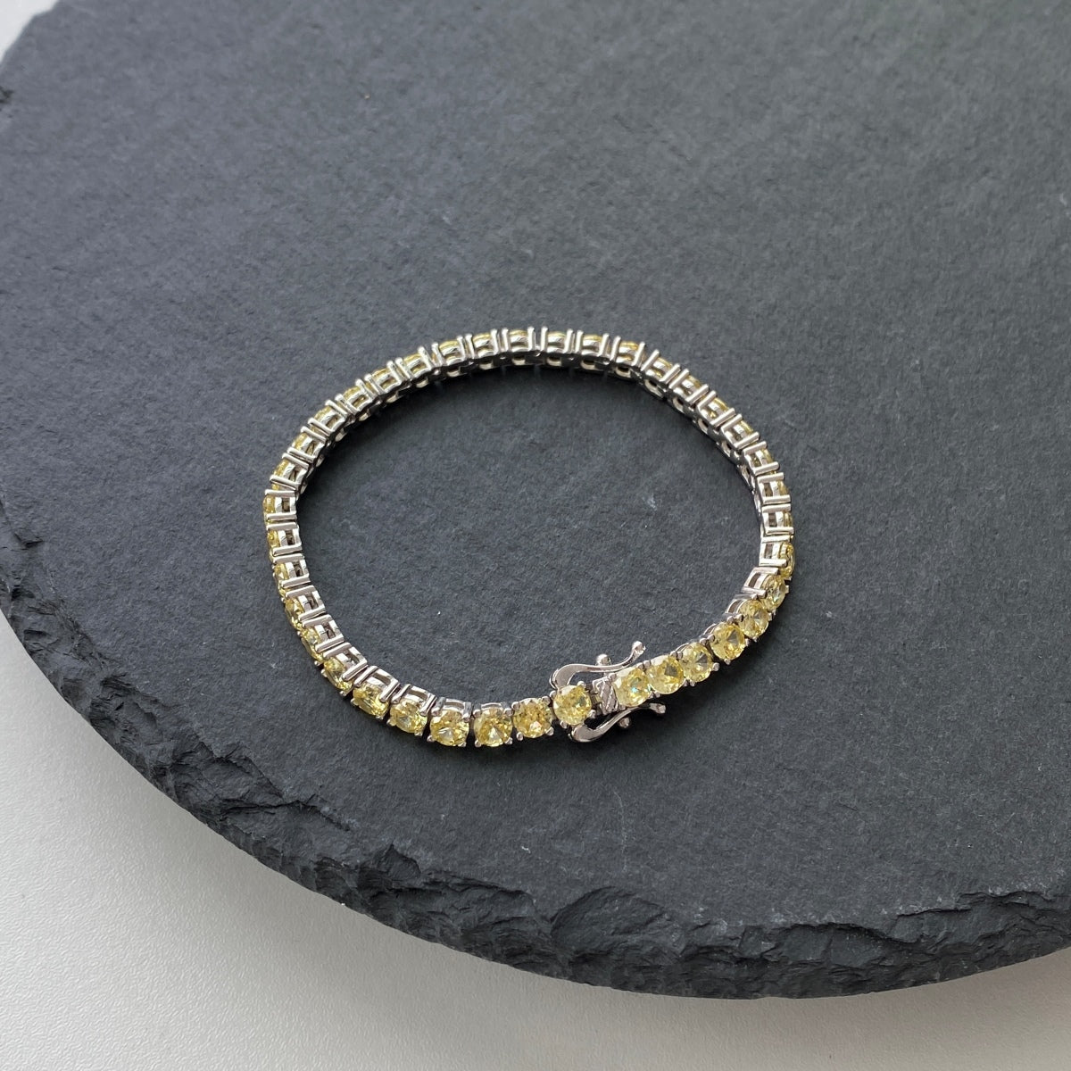 [AuraEcho]Ornate Dazzling Round Cut Tennis Bracelet