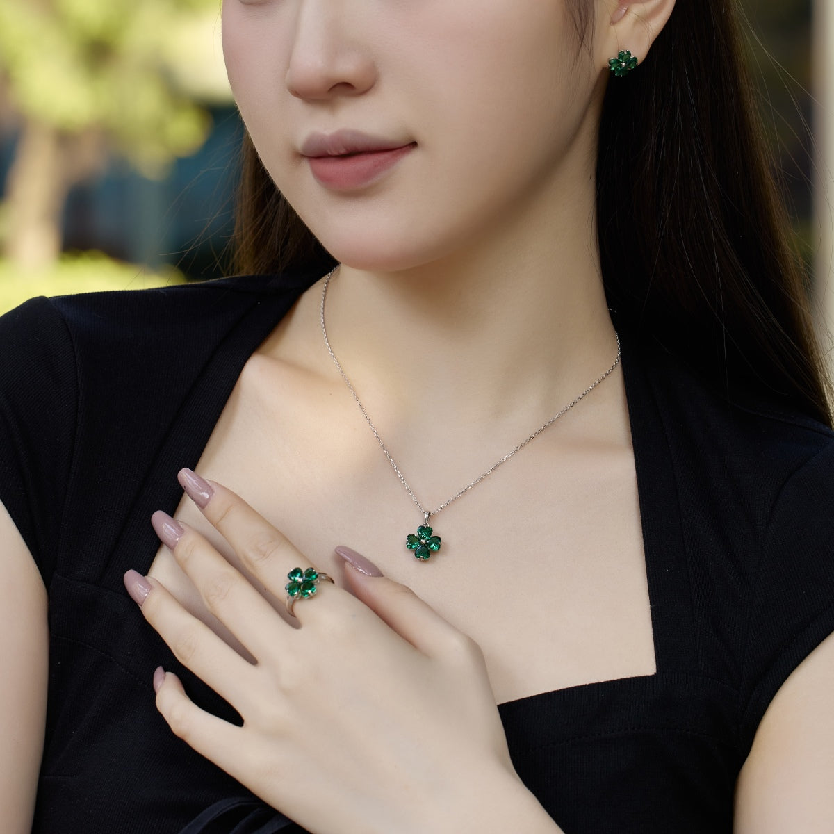 [AuraEcho]Heart-shaped Four-Leaf Clover Ball Ring