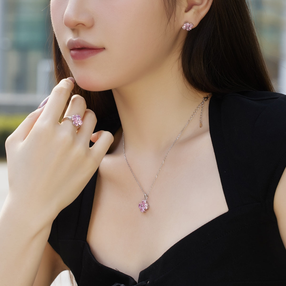 [AuraEcho]Heart-Shaped Four-Leaf Clover Bead Necklace