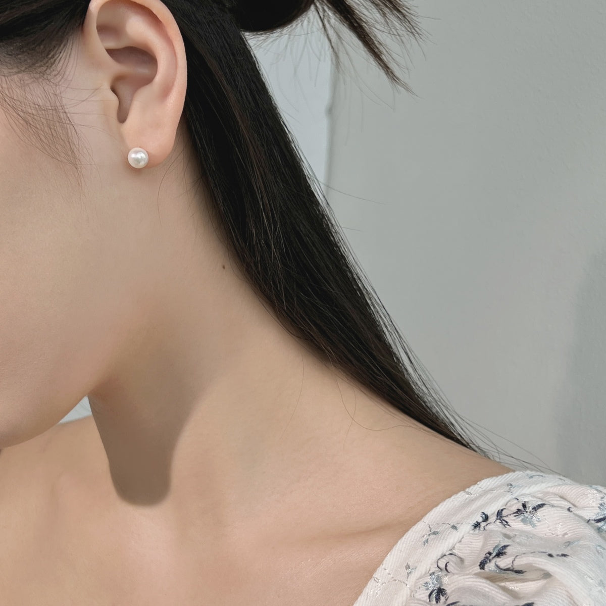 [AuraEcho]Delicate Pearl Earrings