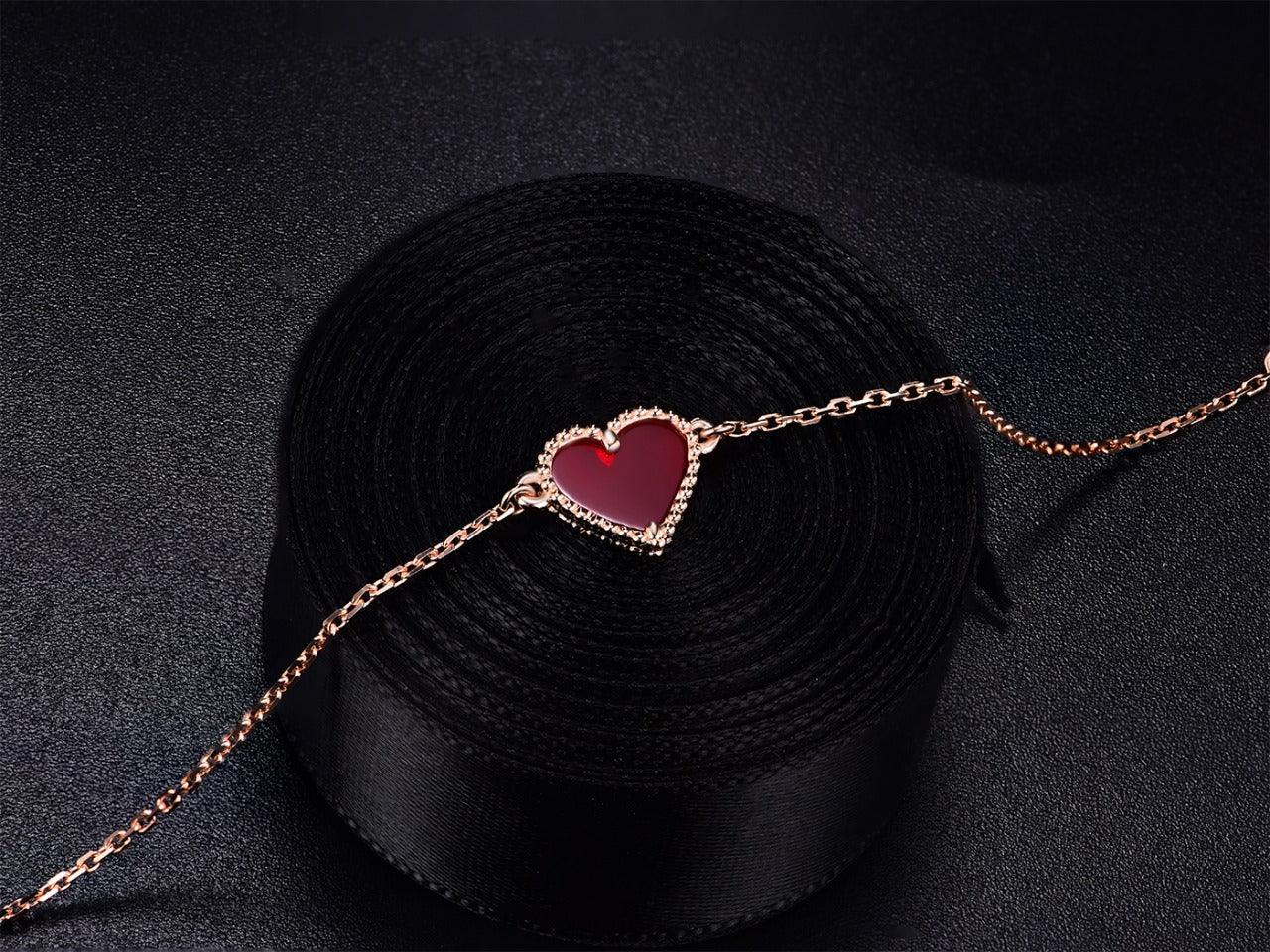 [AuraEcho]HEART CARNELIAN PINK GOLD BRACELET