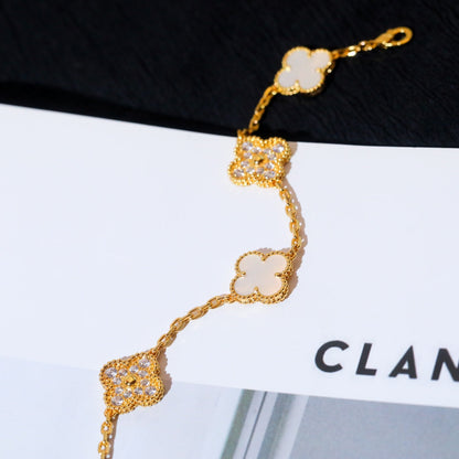 [AuraEcho]CLOVER BRACELET 5 MOTIF WHITE MOP DIAMOND