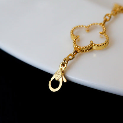 [AuraEcho]CLOVER 5 MOTIF ROCK CRYSTAL BRACELET