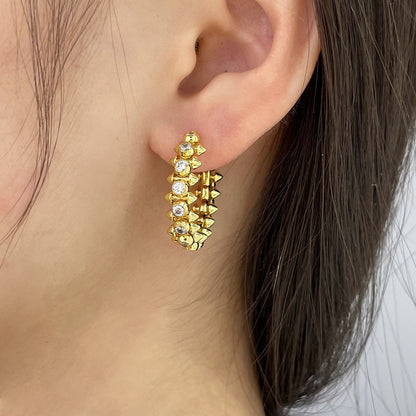 [AuraEcho]CLASH FULL DIAMOND MEDIUM EARRINGS