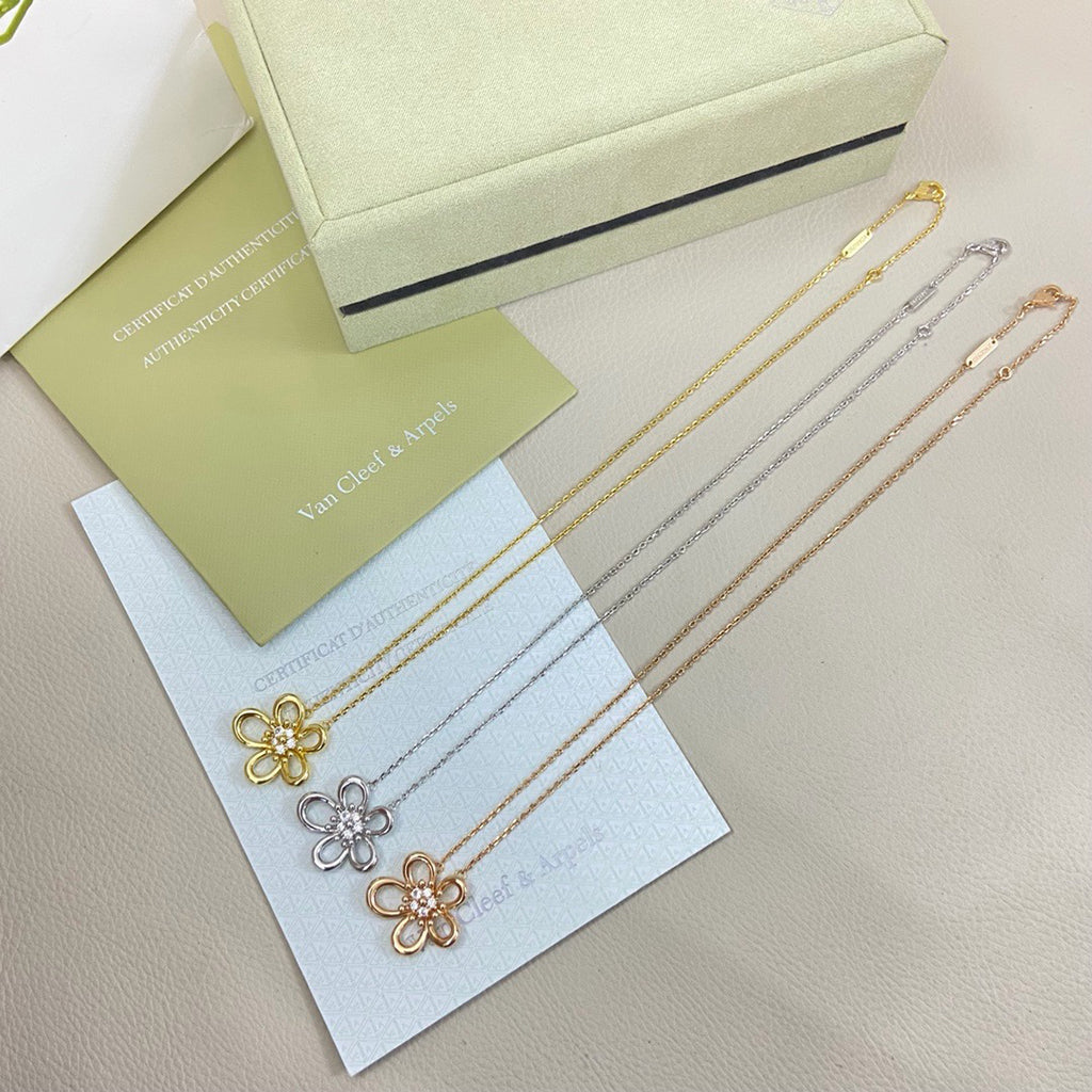 [AuraEcho]FLOWERLACE NECKLACE 5 DIAMONDS