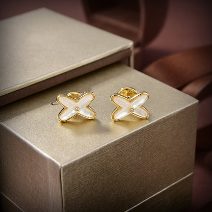 [AuraEcho]JEUX DE WHITE MOP GOLD DIAMOND EARRINGS