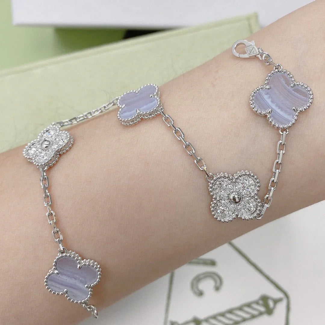 [AuraEcho] CLOVER 5 MOTIF PURPLE CHALCEDONY BRACELET COLLECTION